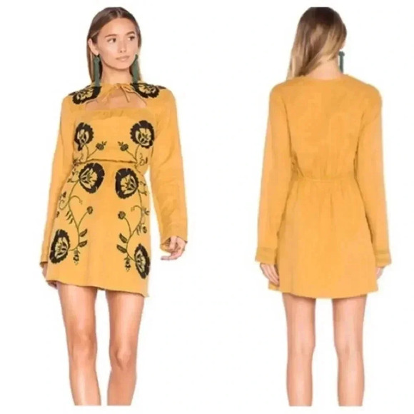 160 New Tularosa Keelan Dress Size Medium Color Yellow Black - Picture 1 of 9